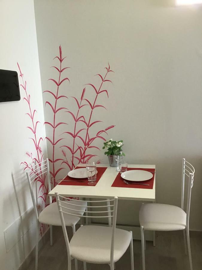 Appartamento Rubino - Lovely Little Flat 3 Minutes From Golf Club 5 Minutes From Lake Soiano Del Lago Εξωτερικό φωτογραφία